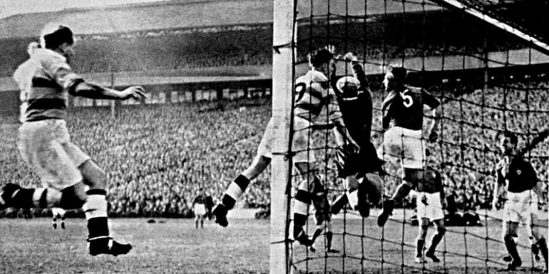 Glasgow, Hampden Park, 17 avril 1949 : Ecosse-France 2-0