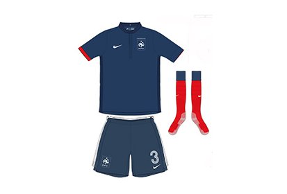 La tenue bleu-bleu-rouge